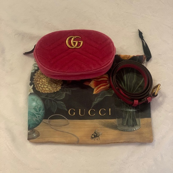 Authentic Gucci Pink Velvet Matelasse GG Marmont Belt Bag! - Picture 13 of 13